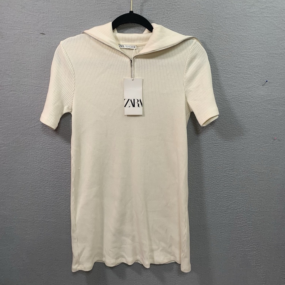 Zara Mini Knit Ribbed Dress High Collar Zip Size SMALL Cream